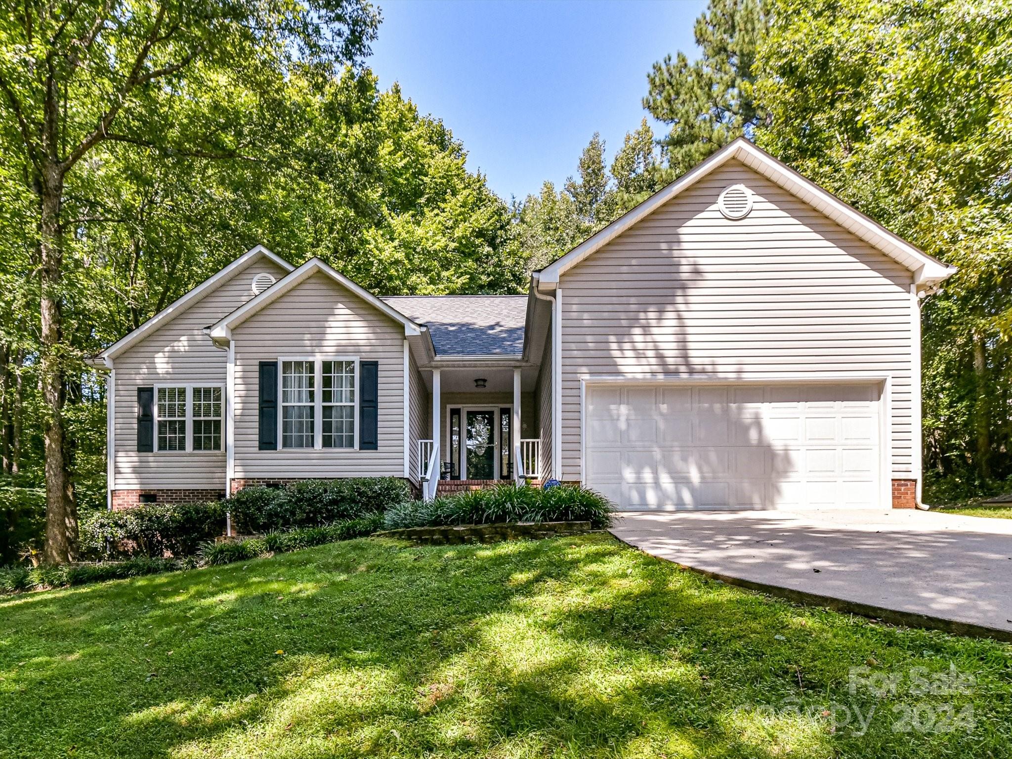 Cove Rd, Gastonia, NC 28052