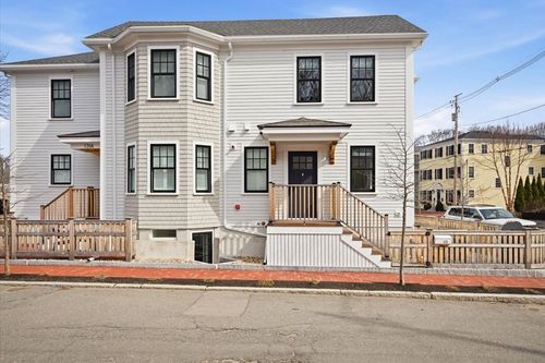 b-131 Prospect St, Newburyport, MA, 01950 | Card Image
