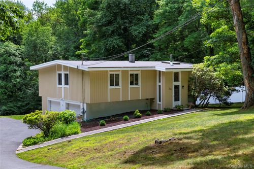 326 Lovell Street, Carmel, NY, 10541 | Card Image