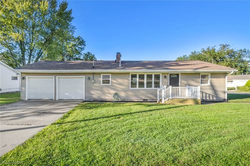 434 Woodridge Rd, Vermilion, OH, 44089-2276 | Card Image