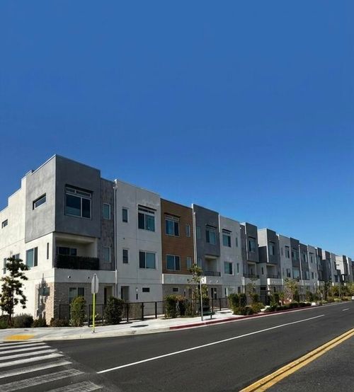 2543 Marine Ave, Gardena, CA, 90249-3728 | Card Image