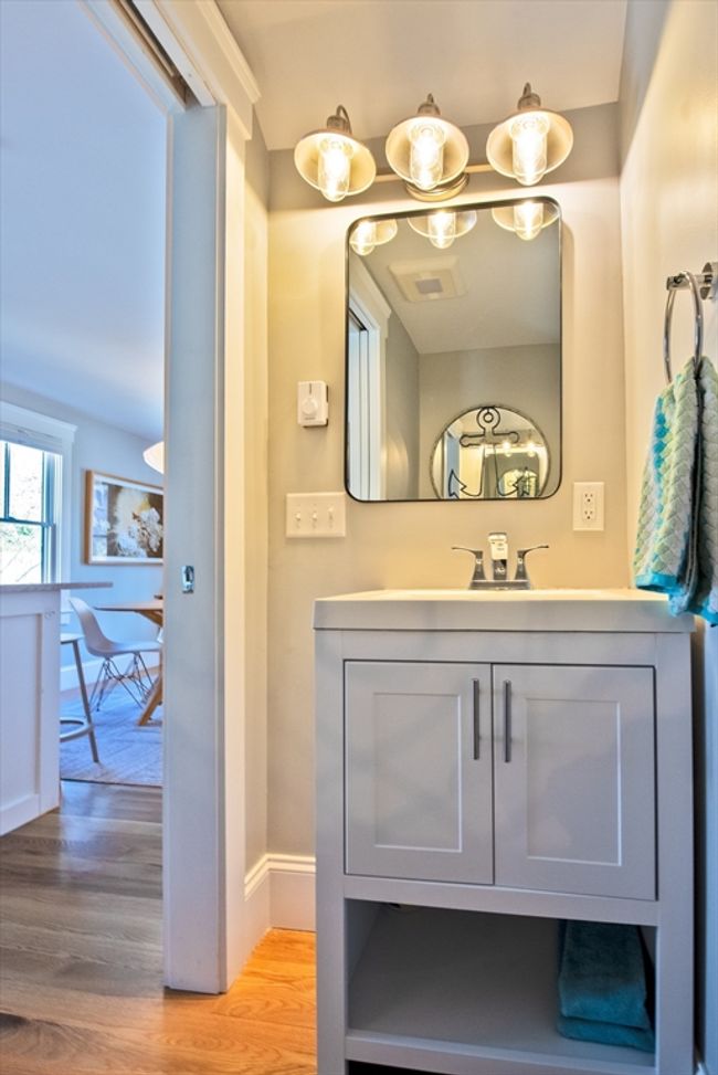 2 - 16 Holway Ave, Condo with 1 bedrooms, 2 bathrooms and 2 parking in Provincetown MA | Image 9