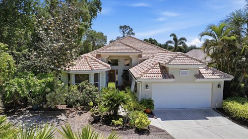 8009 Hampton Ct, UNIVERSITY PARK, FL, 34201-2219 | Card Image