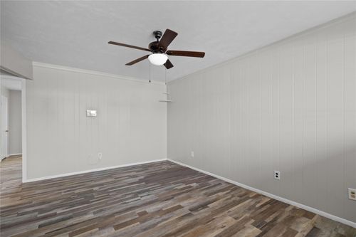 8-2729 Main St, La Marque, TX, 77568-5150 | Card Image