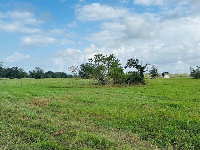 101 Trailblazer, Home with 0 bedrooms, 0 bathrooms and null parking in Angleton TX | Image 6