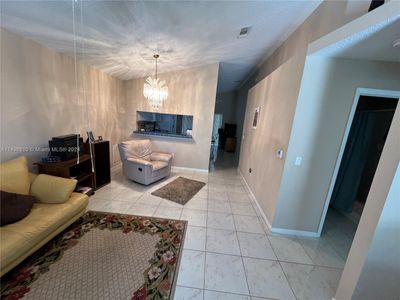 679 Nw San Remo Cir, Home with 2 bedrooms, 2 bathrooms and null parking in Saint Lucie West FL | Image 3