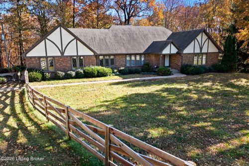 2960 Virginia Ave, Bardstown, KY, 40004-1956 | Card Image