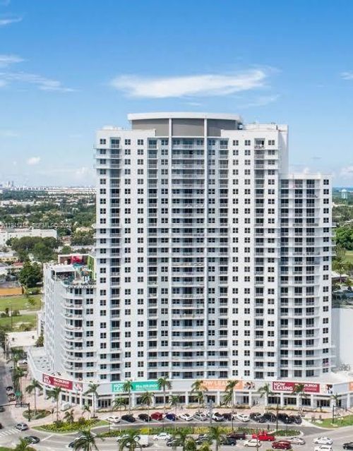 apt-617-1776 Polk St, Hollywood, FL, 33020-4658 | Card Image