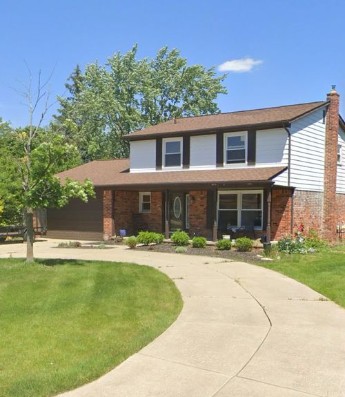 27078 Arden Park Cir, Farmington Hills, MI, 48334-5303 | Card Image