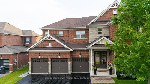 7 Oceans Pond Crt, Caledon East, ON, L7C3R8 | Card Image
