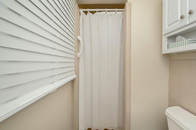 En-Suite Bath | Image 25