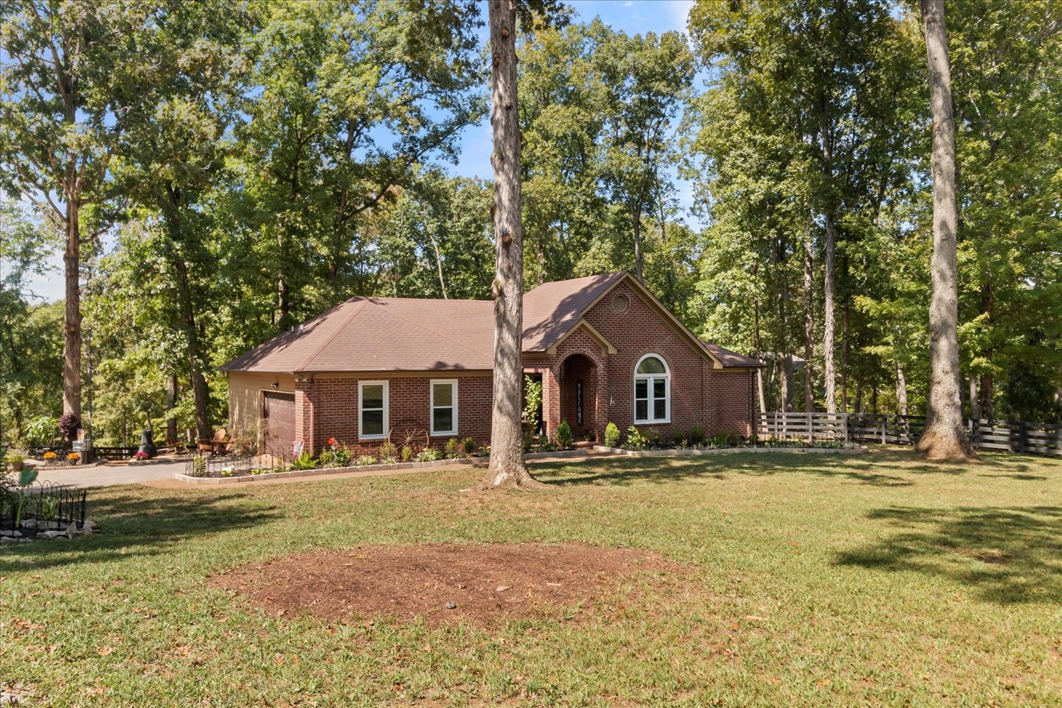 Rock Springs Rd, Columbia, TN 38401