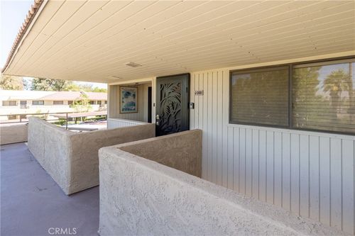 200-675 N Los Felices Cir W, Palm Springs, CA, 92262-0620 | Card Image