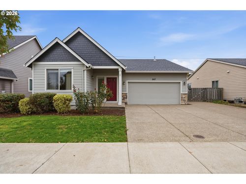 807 Ne Pintail St, Silverton, OR, 97381 | Card Image