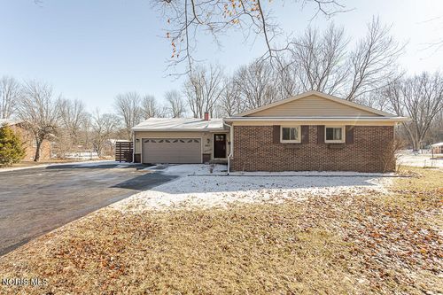 4257 Eber Rd, Monclova, OH, 43542-9464 | Card Image