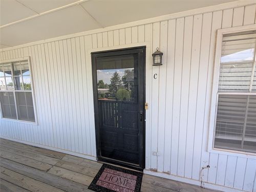 c-11327 N May Ave, Oklahoma City, OK, 73120-5818 | Card Image