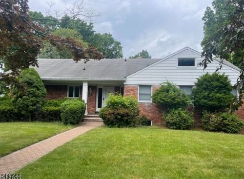 333 Ratzer Rd, Wayne, NJ, 07470-5403 | Card Image