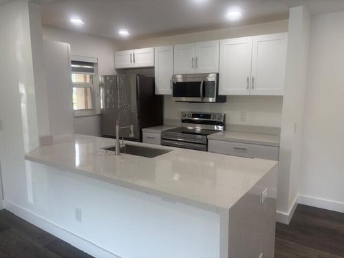 apt-d-1022 Circle Dr, Delray Beach, FL, 33445-3029 | Card Image