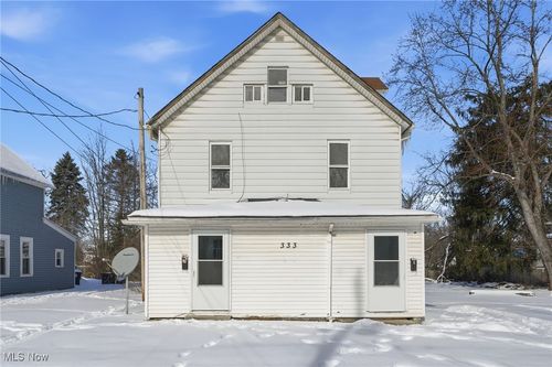 333 Lloyd St, Akron, OH, 44301-1051 | Card Image