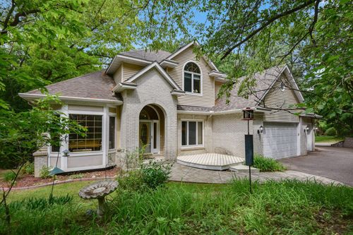 1266 Deerwood Dr, Eagan, MN, 55123-1424 | Card Image