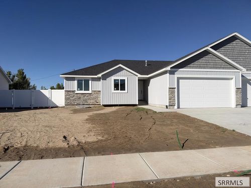 466 E East River Ln, Idaho Falls, ID, 83401 | Card Image