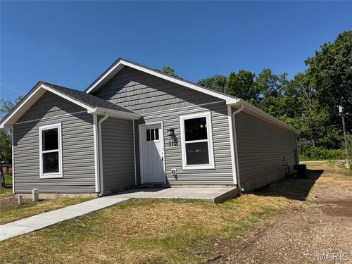 315 S Olive St, Sullivan, MO, 63080-2425 | Card Image