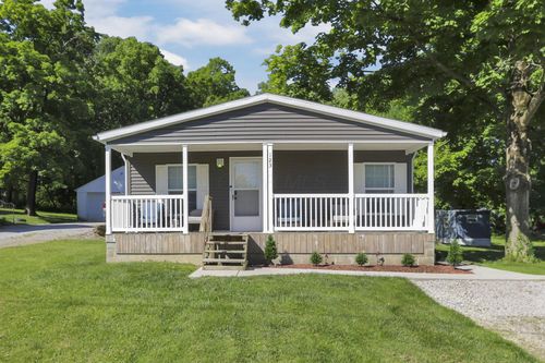123 E South St, Lithopolis, OH, 43136 | Card Image