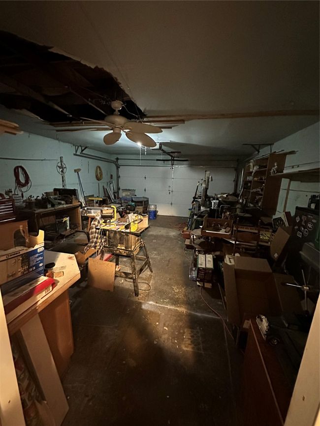 Garage | Image 14