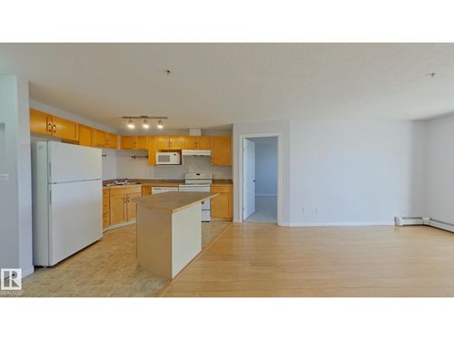 3425 19 St Nw, Edmonton, AB, T6T2B5 | Card Image