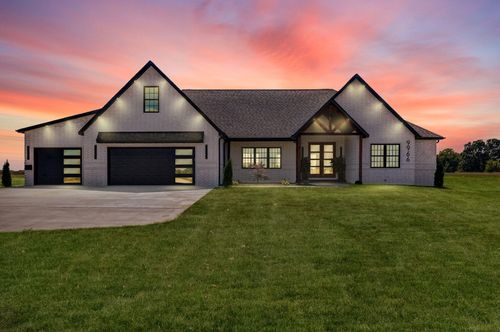 9966 E Farm Road 186, Rogersville, MO, 65742-9367 | Card Image