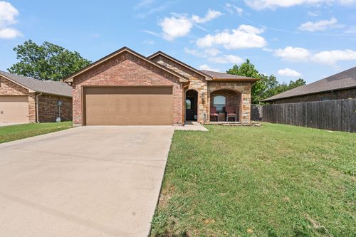 417 Nelson St, Godley, TX, 76044-3718 | Card Image