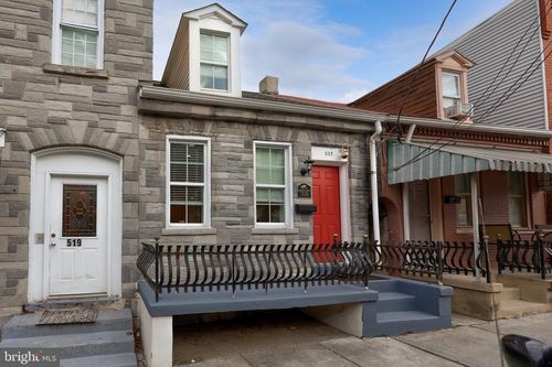 517 Manor St, LANCASTER, PA, 17603-5215 | Card Image