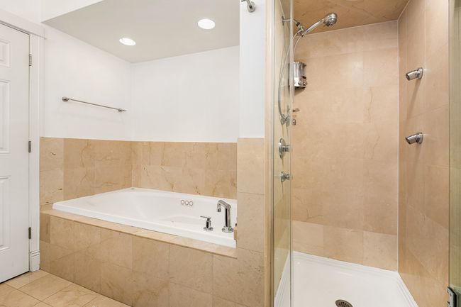 APT-203 - 2041 W Division St, Home with 2 bedrooms, 2 bathrooms and null parking in CHICAGO IL | Image 12