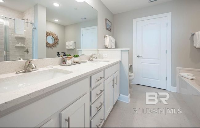 Bathroom | Image 20