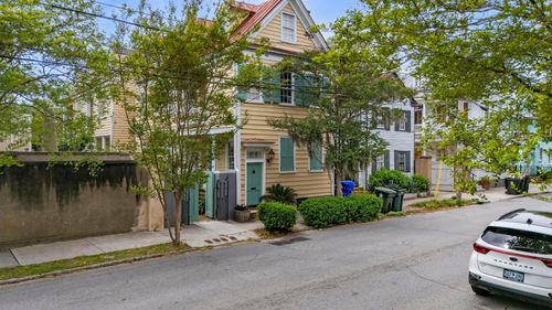 197 Coming St, Charleston, SC, 29403-5438 | Card Image
