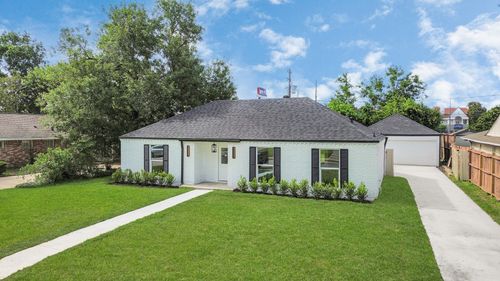 6249 Locke Ln, Houston, TX, 77057-4409 | Card Image