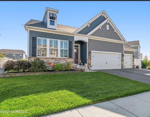 163 Bradshaw Dr, Manahawkin, NJ, 08050-2373 | Card Image