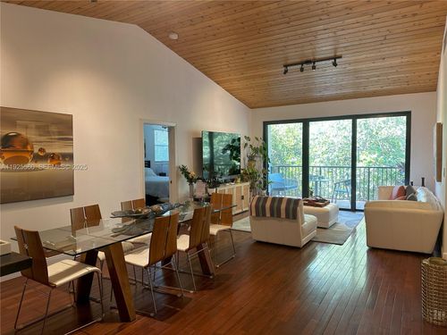 apt-4020-55 Ocean Lane Dr, Key Biscayne, FL, 33149-1445 | Card Image