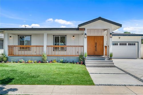 5621 E Carita St, Long Beach, CA, 90808-2604 | Card Image