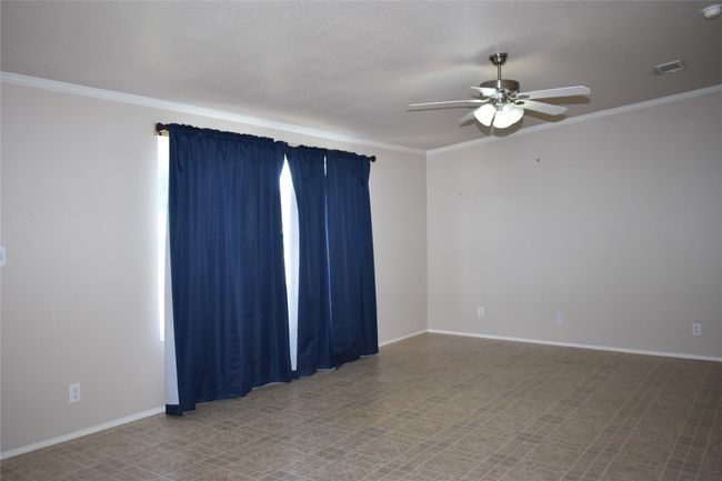 1301 E Pontotoc St, House other with 3 bedrooms, 2 bathrooms and null parking in Mason TX | Image 9