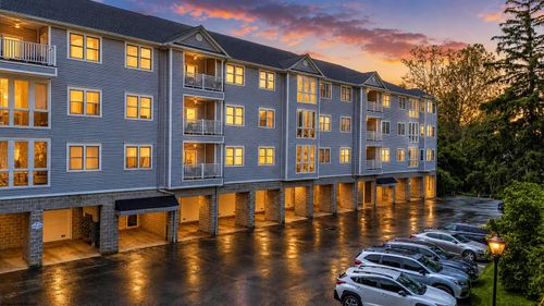 135 Fountain Vw, Morgantown, WV, 26505-3849 | Card Image