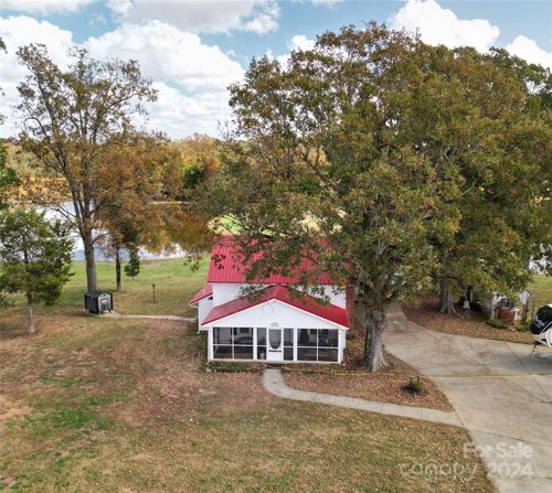 3703 Old Pageland Marshville Road, Wingate, NC, 28174 | Card Image