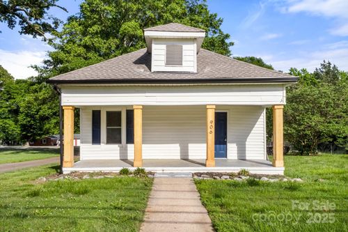 906 Church St, Kings Mountain, NC, 28086-2112 | Card Image