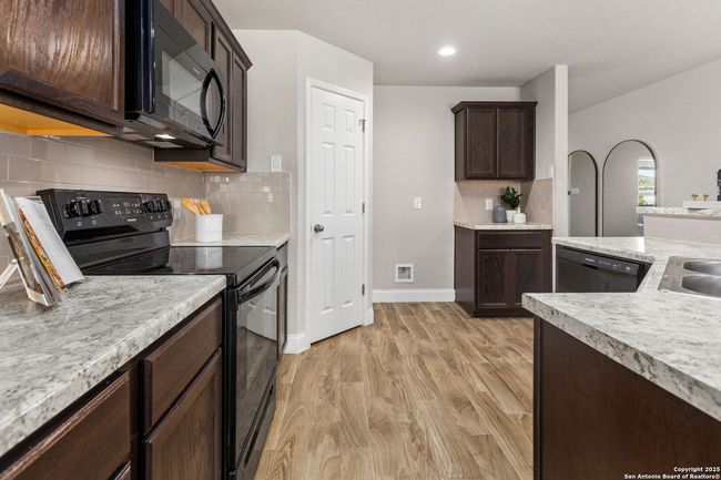 14415 Rockhouse Rd, House other with 3 bedrooms, 3 bathrooms and null parking in Elmendorf TX | Image 6