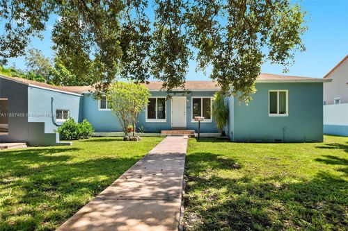 573 Palmetto Dr, Miami Springs, FL, 33166-5827 | Card Image