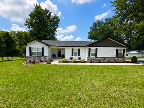 509 Fancy St, Covington, IN, 47932-1400 | Card Image