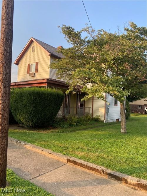 503 Poplar Ave, Williamstown, WV, 26187-1035 | Card Image