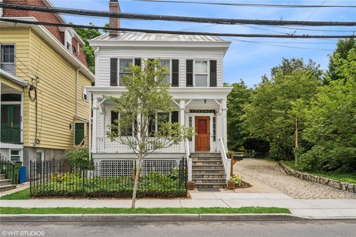 54 S Washington St, Tarrytown, NY, 10591-3916 | Card Image