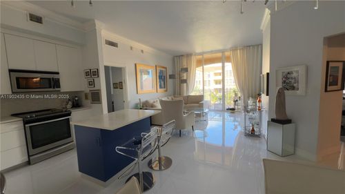 apt-532-3001 Ne 185th St, Aventura, FL, 33180-3341 | Card Image