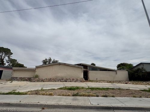 3530 Spencer St, Las Vegas, NV, 89169-3174 | Card Image
